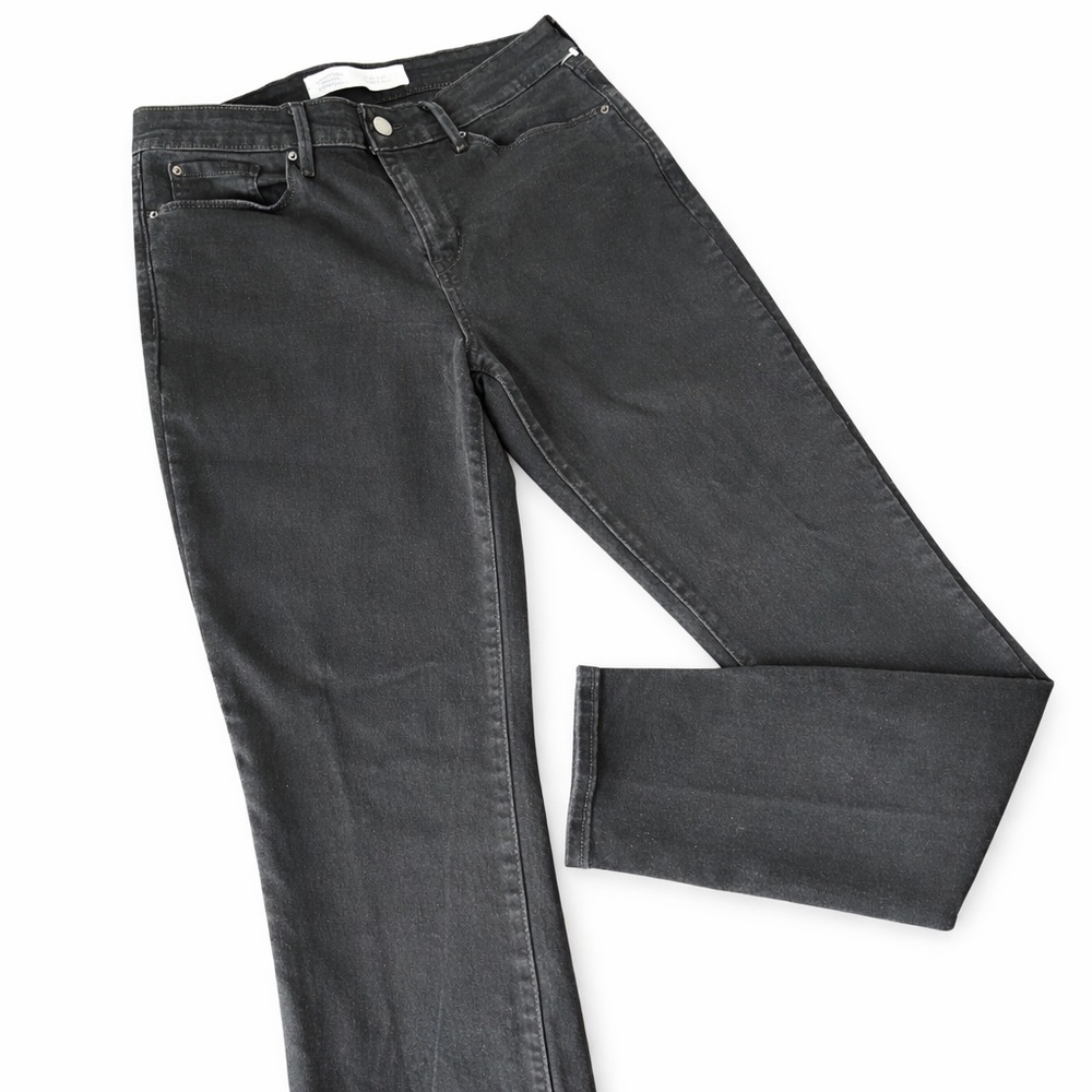 Signature by Levi Strauss Women’s Mid Rise Skinny Black Jeans size 30 NWOT